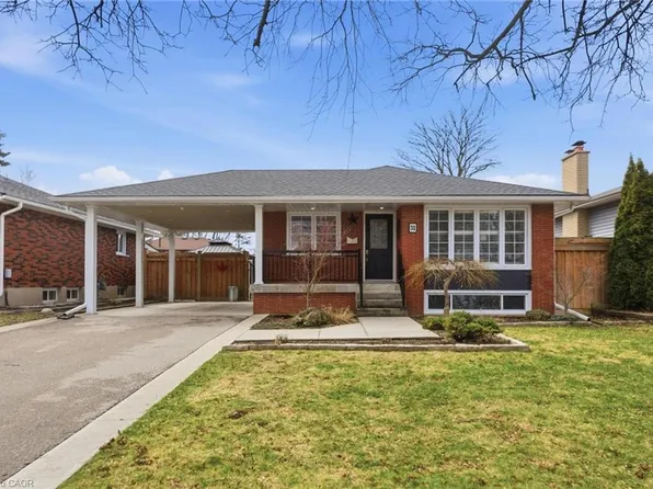 31 Marshall St, Brantford, ON N3R 3C8