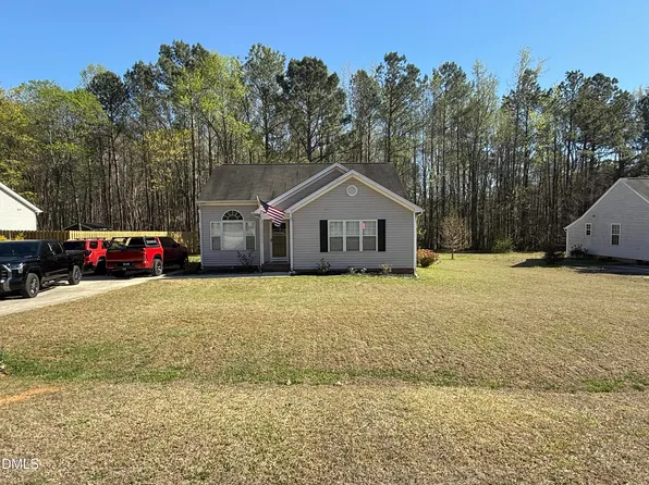 65 Meadowfield Ln, Franklinton, NC 27525