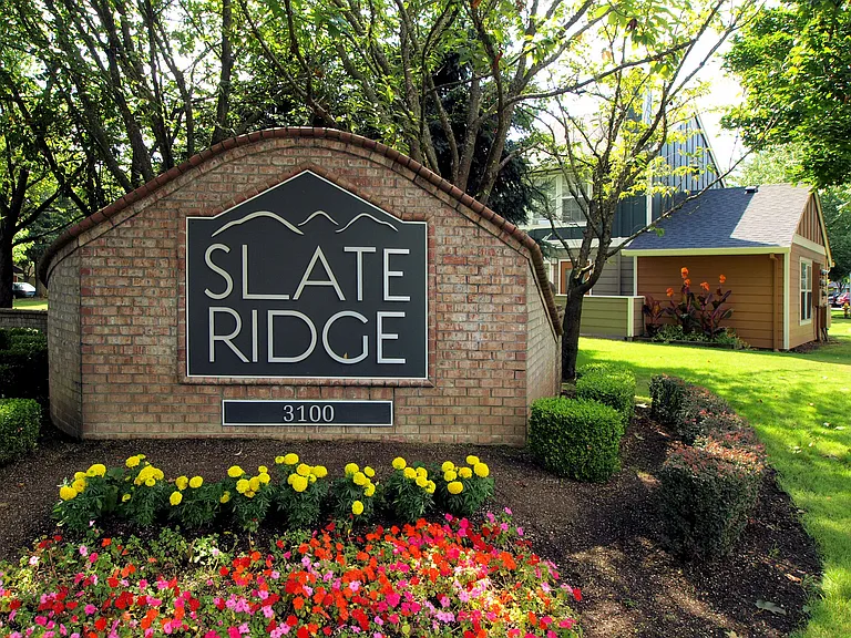 Slate Ridge Apartment Homes — Photo 26