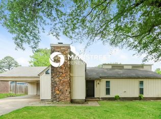 5262 Sunray Dr, Memphis, TN 38118