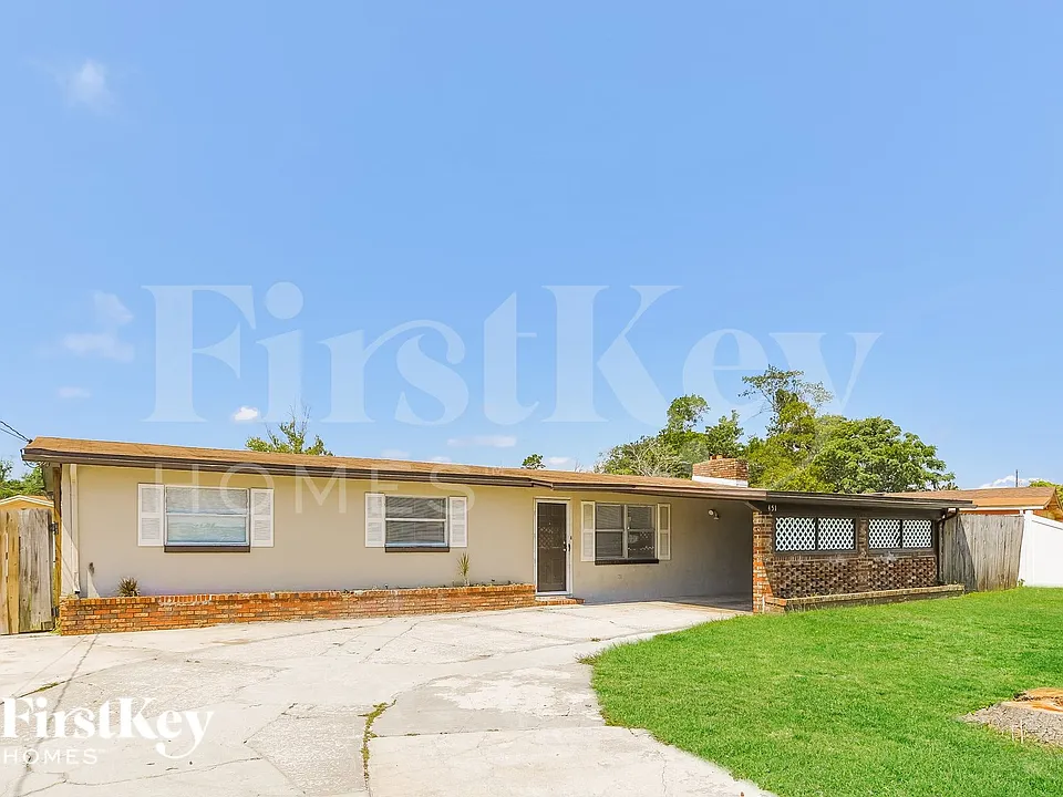 451 Gano Ct