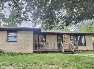 2925 E 41st St, Des Moines, IA 50317