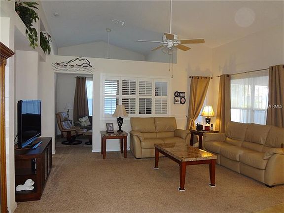 4th image of 2515 Arrowpointe Dr