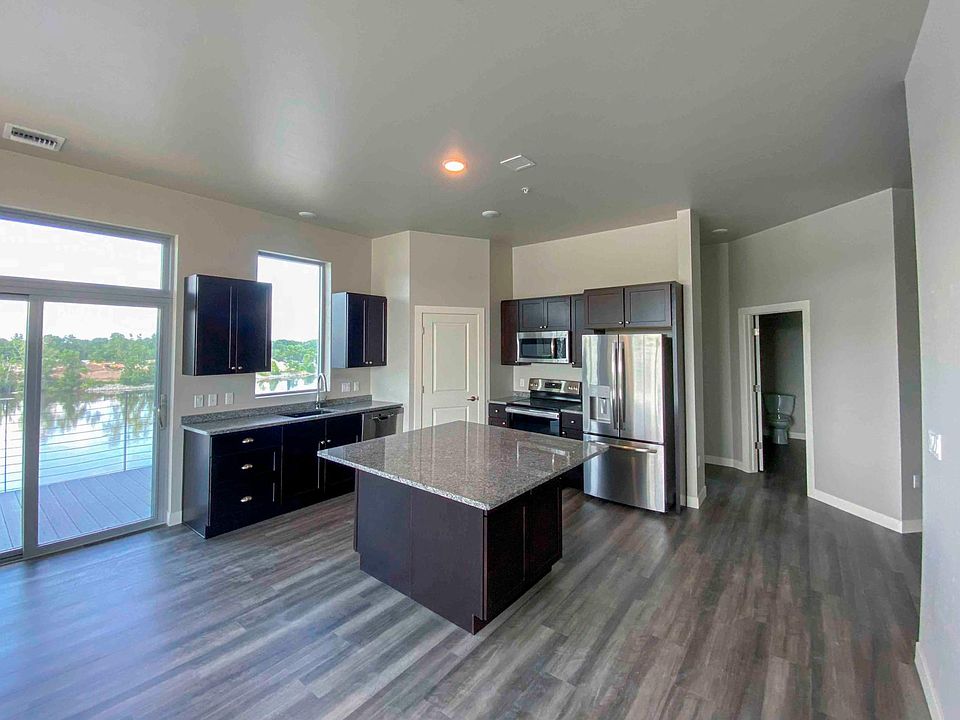 Upriver Living Room - 2 BDRM