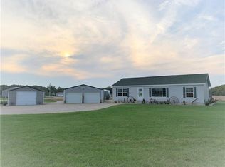 1945 E 1100 North Rd, Shelbyville, IL