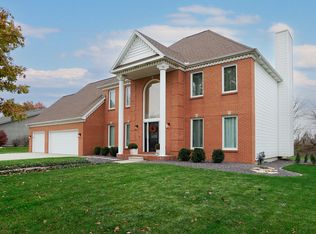 12 Barley Cir, Bloomington, IL 61704