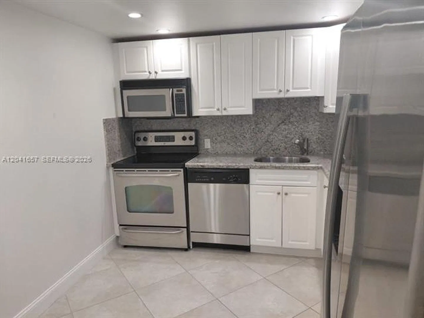 5701 Collins Ave cu-619, Miami Beach, FL 33140 — Photo 1