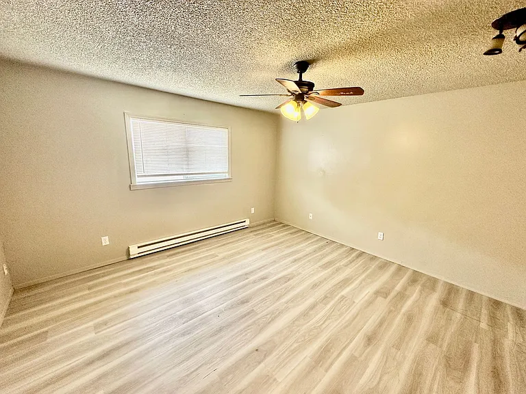 3315 E Garnet Ave — Photo 6