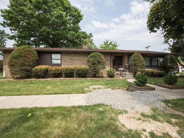 1508 Wilson Ave, Lincoln Park, MI 48146