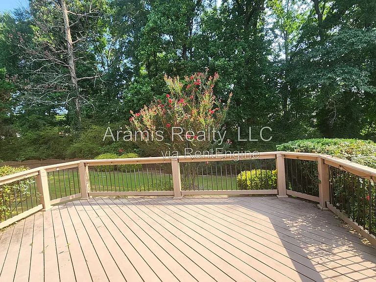 3241 Cranberry Ln — Photo 17