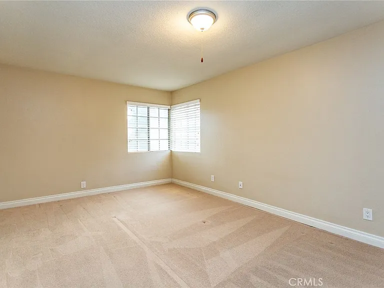 1653 Toyon Pl — Photo 26