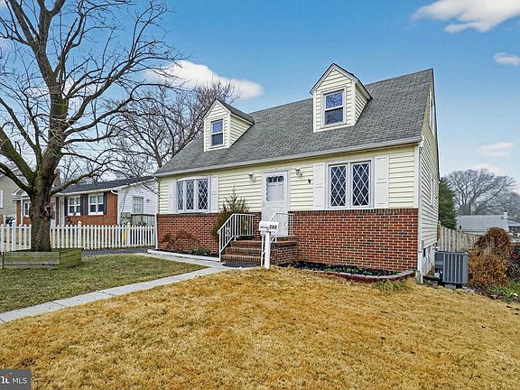 4th image of 222 Chelsea Rd