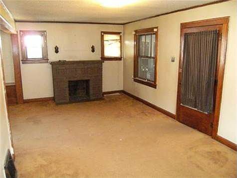 2nd image of 2237 Elizabeth Ave