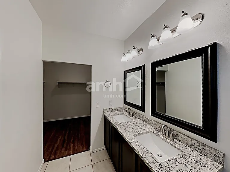 4610 E Fire Opal Ln — Photo 10