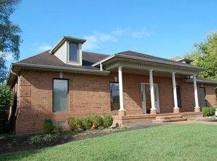 909 Meadowlark Ln, Goodlettsville, TN 37072