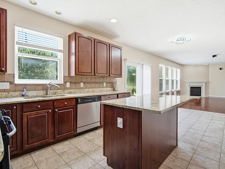4431 Spring Field Ln — Photo 17