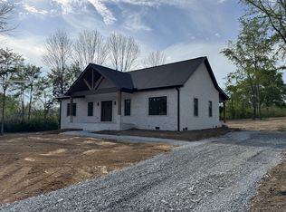 1103 Sycamore Valley Rd, Ashland City, TN 37015