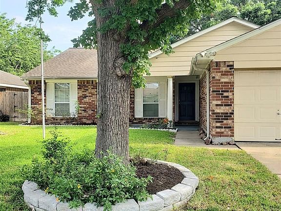 2nd image of 22114 Breezy Hill Dr