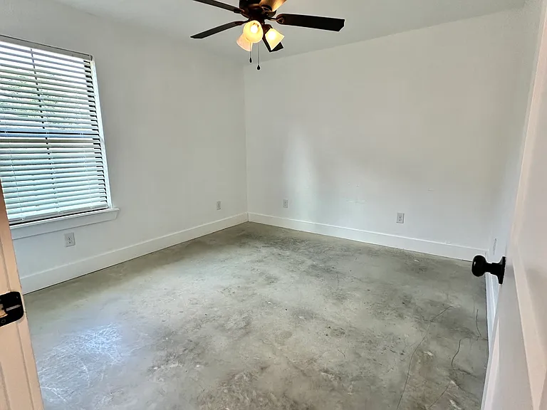 331 Murphey Dr #B — Photo 9