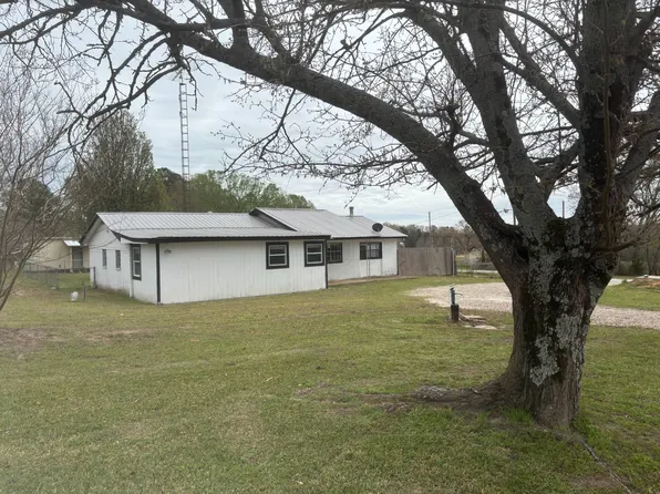 727 N Rd #441O, Fort Towson, OK 74735