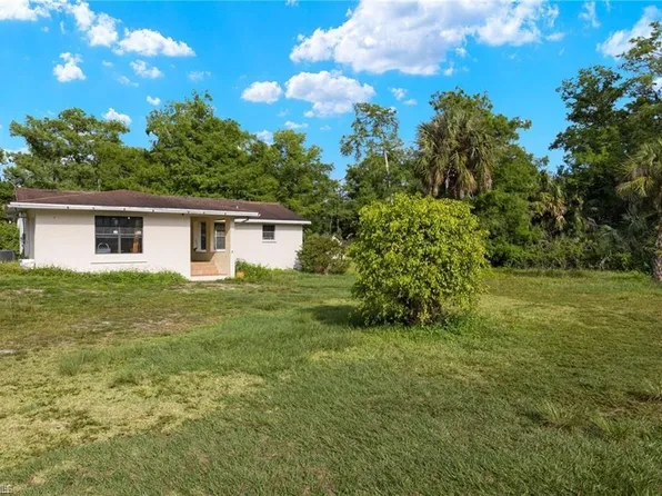 441 6th ST SE, NAPLES, FL 34117