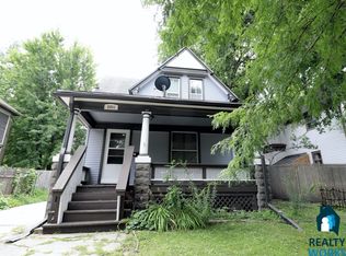 2911 R St, Lincoln, NE 68503