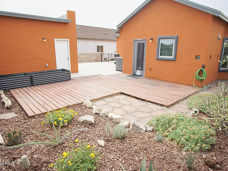 14364 Tobe Davis — Photo 24
