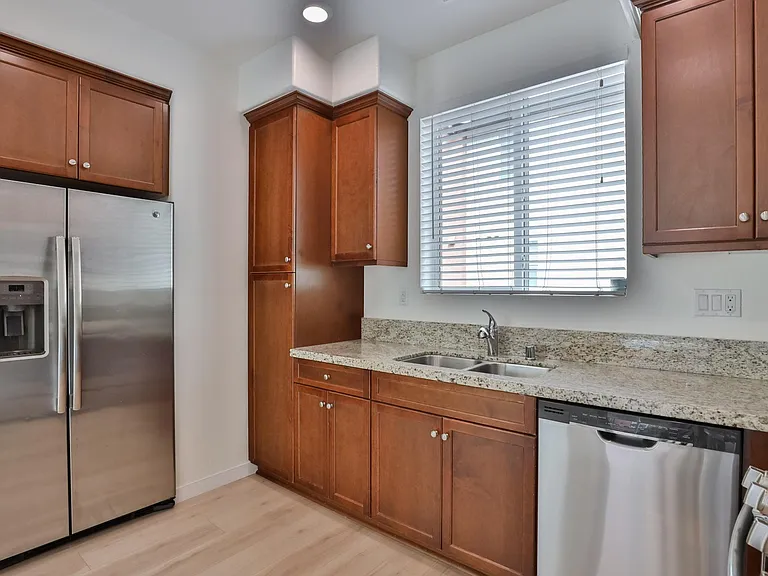 2710 Sparta Rd #3 — Photo 7