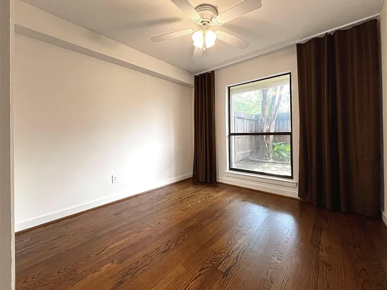 1601 S Shepherd Dr #161 — Photo 20