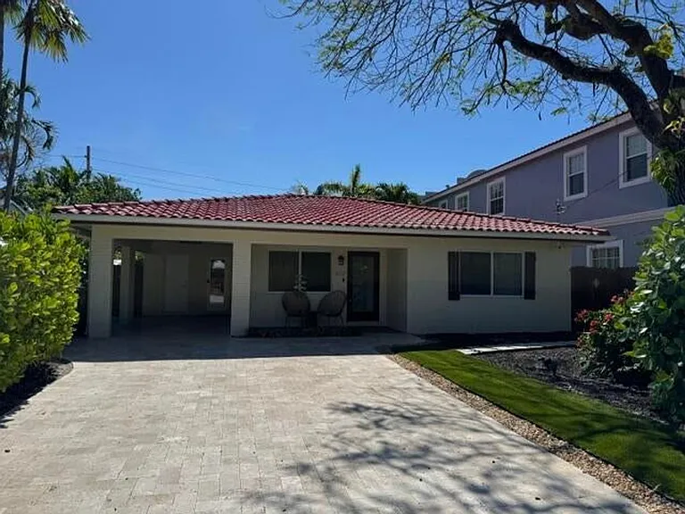 632 SW 8th Ave — Photo 16