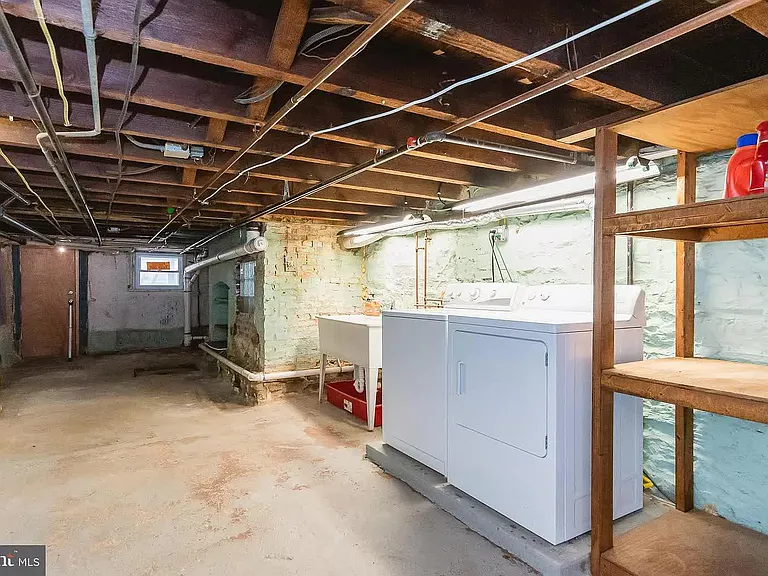 2806 Huntingdon Ave — Photo 22