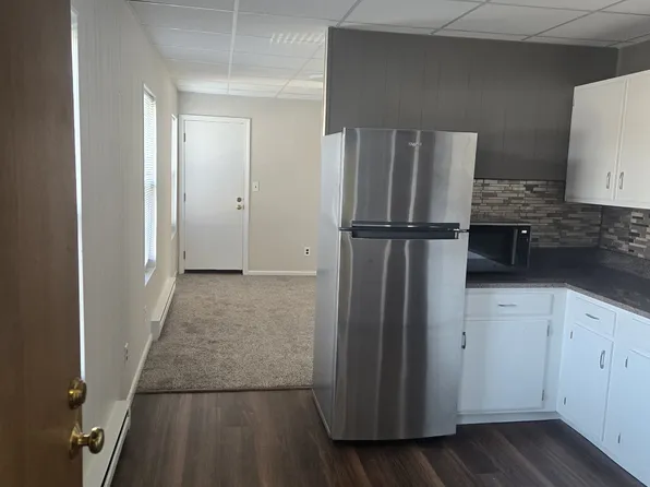 19 Winn St #B, Woburn, MA 01801