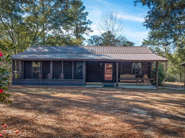3031 Pineoaks Ln, Chipley, FL 32428