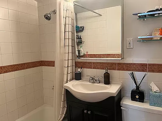 Rented by Corcoran | media 5