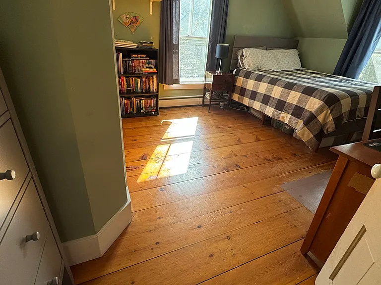 222 Hillside St — Photo 19