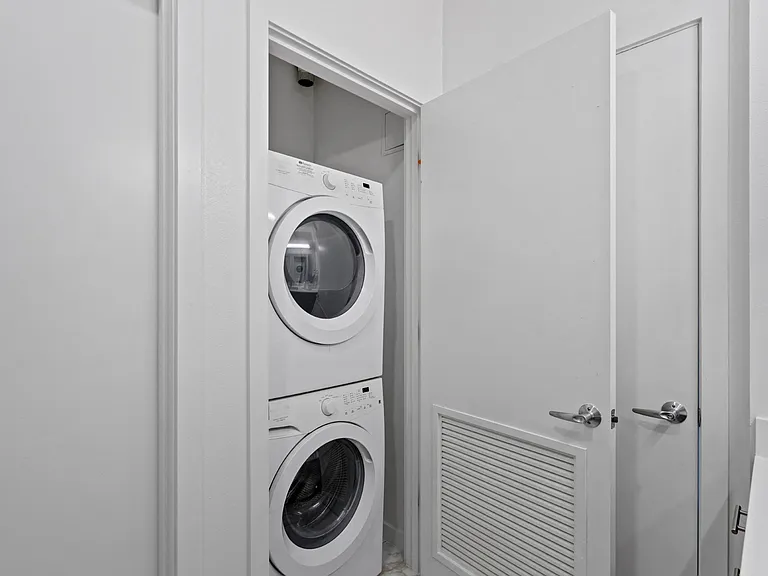 Ensuite Washer and Dryer at The Parker Apartments in Portland, OR 97209