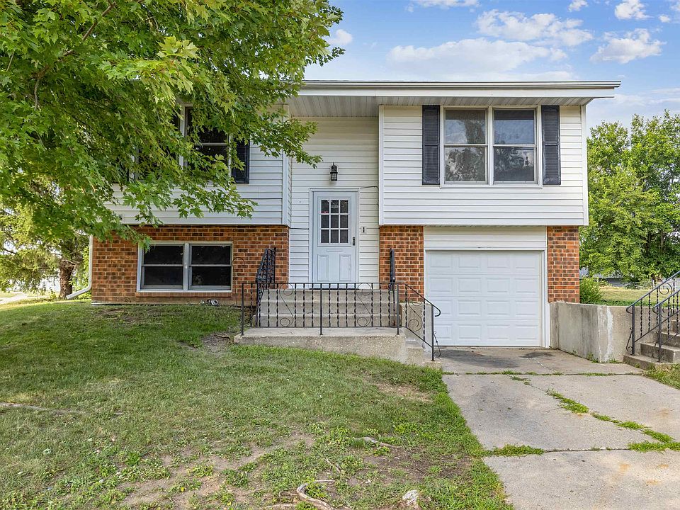 1st image of 3208 Jacqueline Dr
