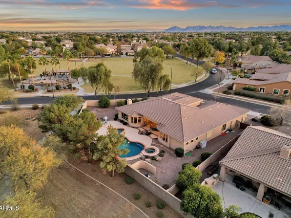 4590 E CLOUDBURST Drive, Gilbert, AZ 85297