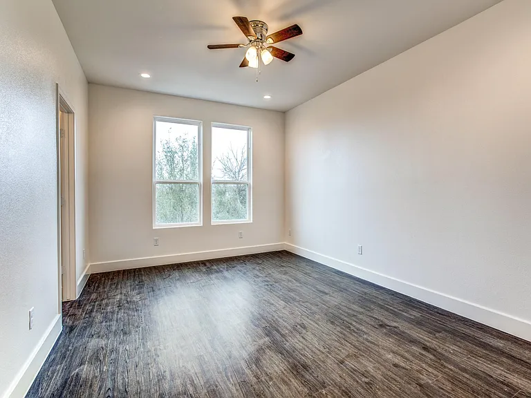 117 Dealva Ct — Photo 19