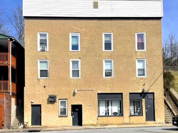 567 S 1st Ave, Coatesville, PA 19320