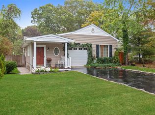 111 Winters Dr, Mastic, NY 11950
