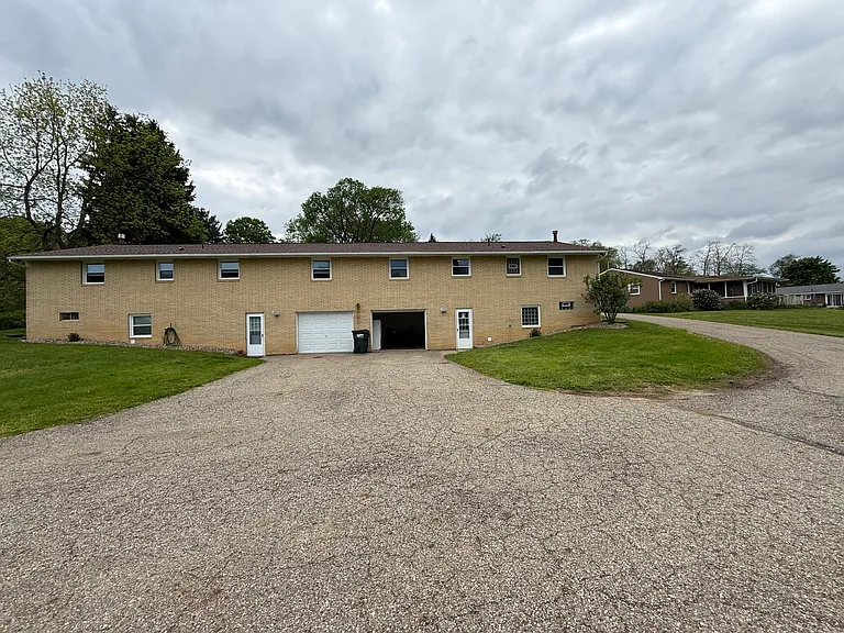 8122 Oyler Cir NW #8122 — Photo 22