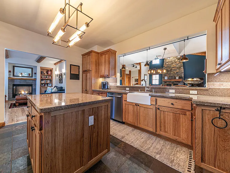 12326 Fairway Dr — Photo 5
