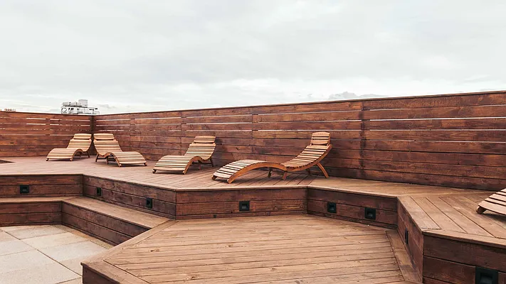 Rented by Nooklyn NYC LLC | media 22