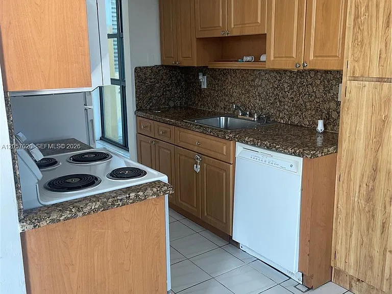 11780 SW 18th St #510-2 — Photo 5