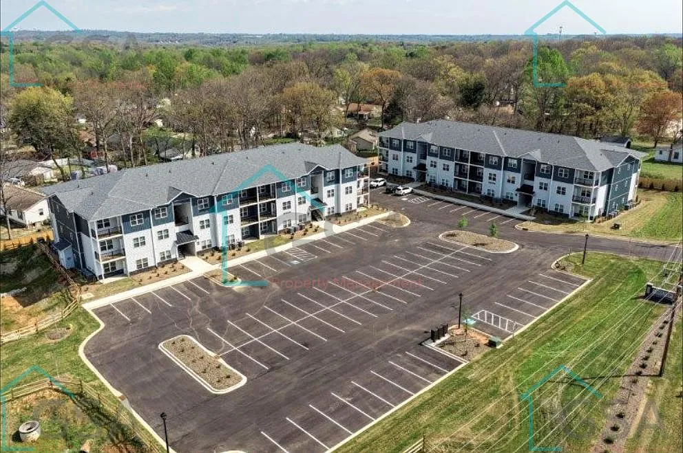 Eagle view Apartments — Photo 3
