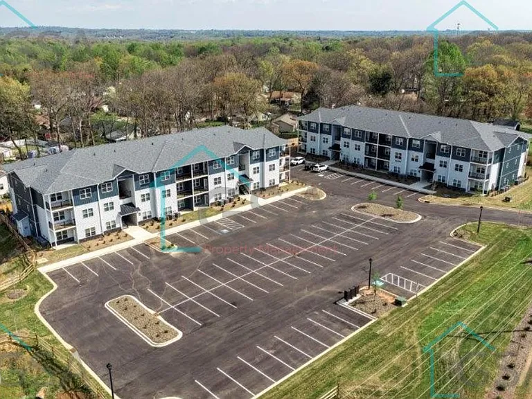 Eagle view Apartments — Photo 3