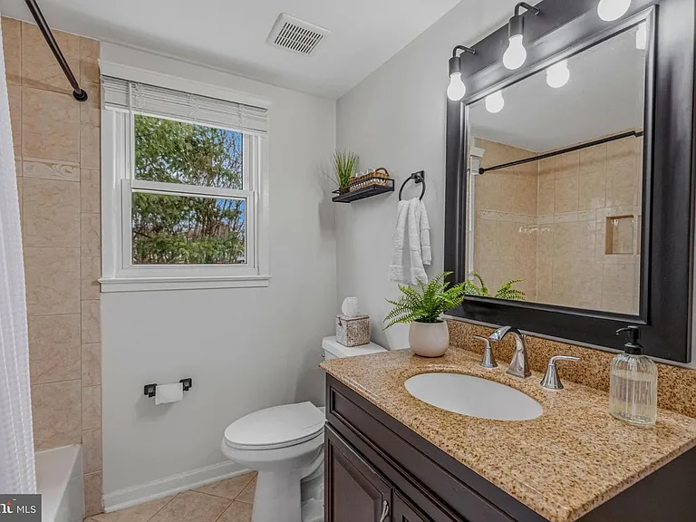 13005 Kingswell Dr #1 — Photo 7