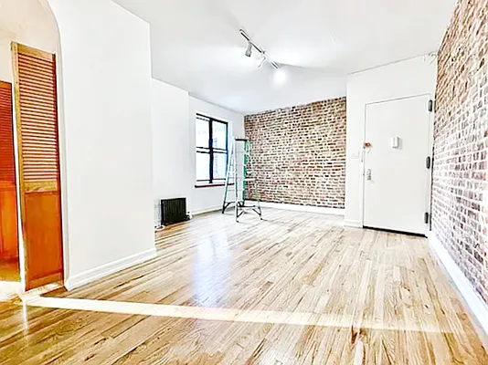 Rented by Corcoran | media 1