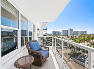 Royal Ambassador Condo, Fort Lauderdale, FL 33308